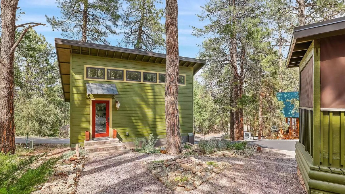 Kachina Village Apartment | Artist's Studio wake up in the Ponderosa Pines. Grand Canyon, Sedona, Flagstaff.