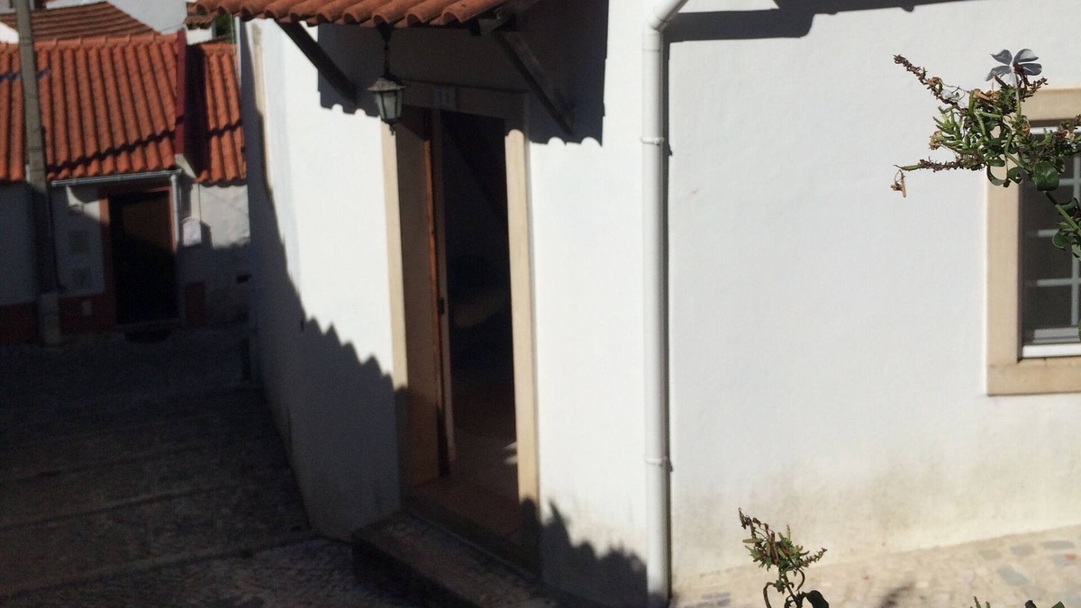 Nossa Senhora do Pranto House | Art´Rio - House by the river