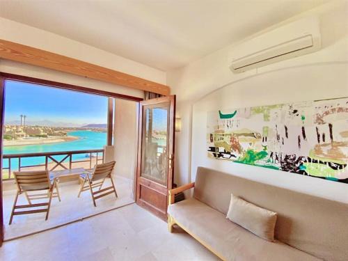 El Gouna Apartment | Artsy 1 BR Apt/Free Pool & Lagoon Access @ElGouna