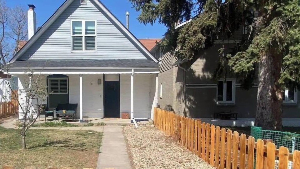 Platt Park House | Artsy Platt Park Guest Suite, Walk Everywhere + QUICK MOUNTAIN ACCESS for 4