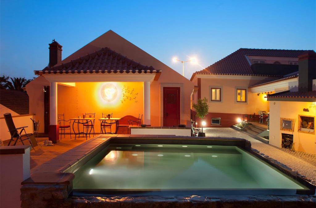 Cadaval Bed & Breakfast | Artvilla