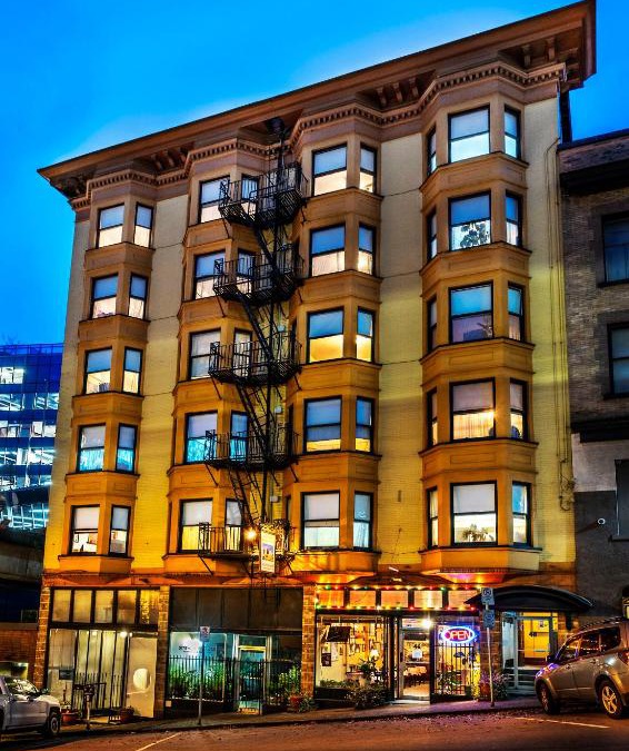 Downtown New Westminster Hotel | Arundel Mansions Hotel