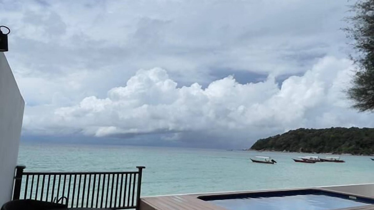 Pulau Perhentian Besar Resort | Arwana Perhentian Bluestar