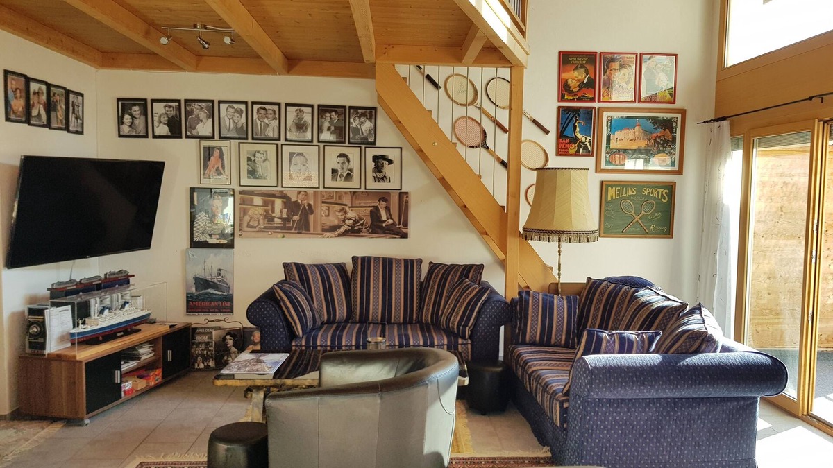 Zillis House | As good as new 3 ½ room apartment in Zillis/Andeer