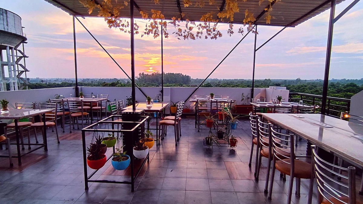 Moradabad Hotel | Asapian House - A Luxury Homestay at Moradabad