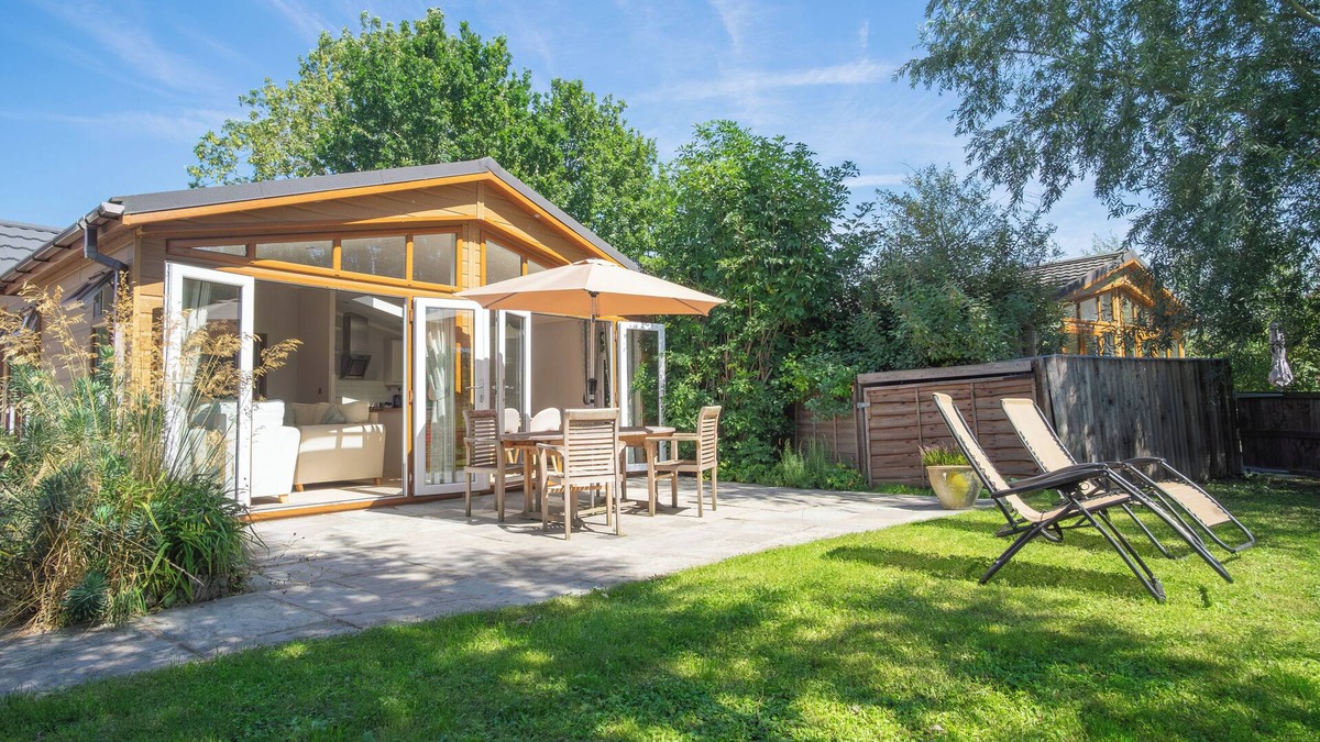 Stowmarket House | Ash Lodge at Welhams Meadow