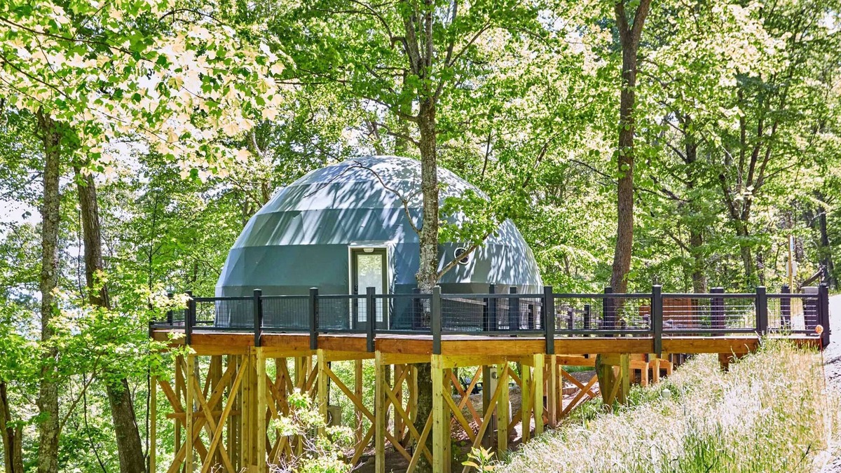 Canton Cabin | Asheville Dome Sleeps 6 + Hot Tub + Mountain View