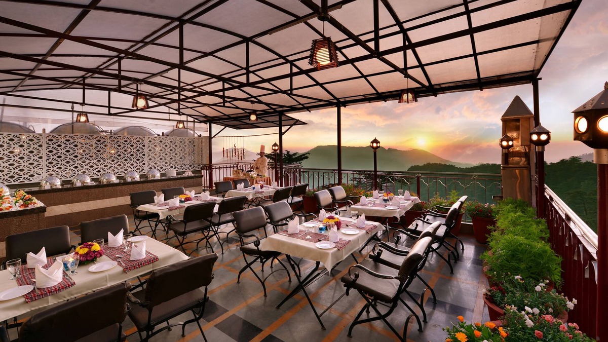 Chhota Shimla Hotel | Ashiana Clarks Inn, Shimla