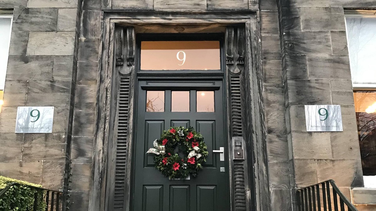 Paisley Hotel | Ashtree House Hotel