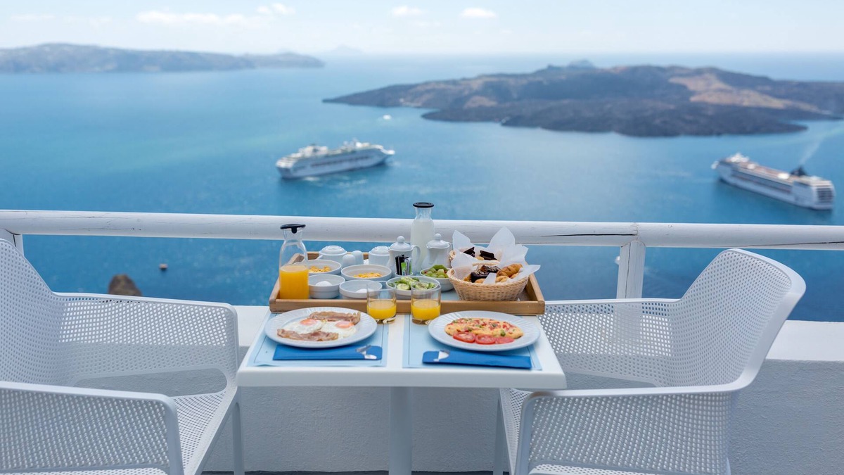 Fira House | Asma Suites