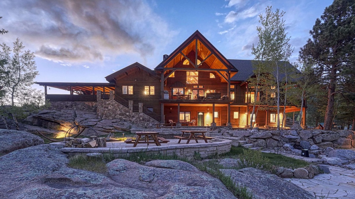 Estes Park House | Aspen Falls 20-NCD0226 Private 30 acre luxury estate, sleeps up to 28