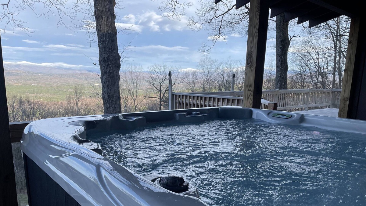 Littleton House | Astounding! NEW HOT TUB & SAUNA Luxury Cabin Home w/ Distinctive Views! Unwind~