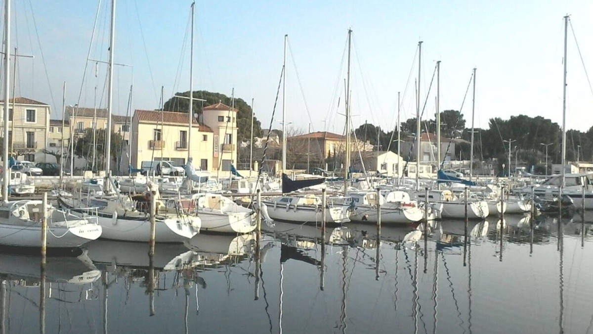 Bouzigues House | At "45" in BOUZIGUES