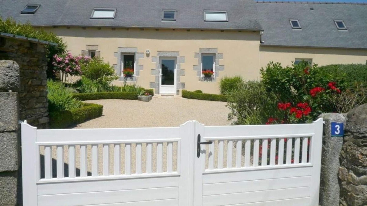 Pommerit-Jaudy House | At ANNE. - LA ROCHE-JAUDY