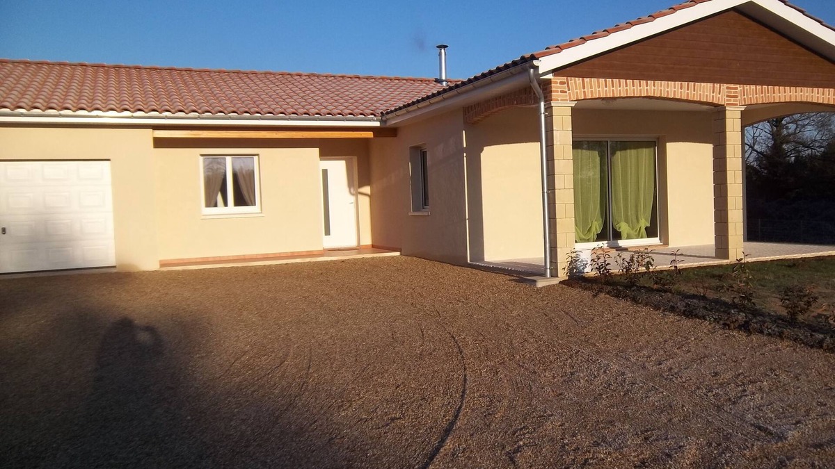 Saint-Martin-de-Gurson House | AT NANA IN ST MARTIN IN DORDOGNE