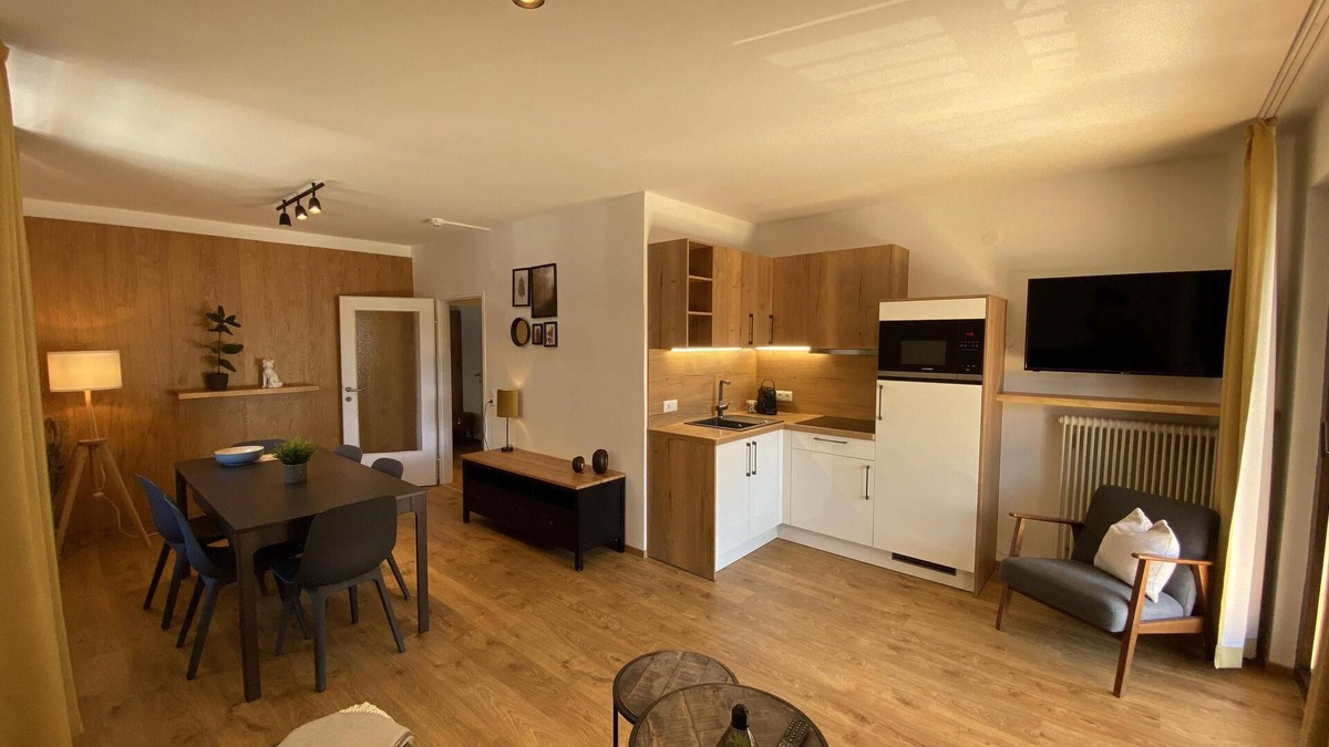 Ried Apartment | Deluxe One-Bedroom Apartment - Wolf & Schaf Apartments