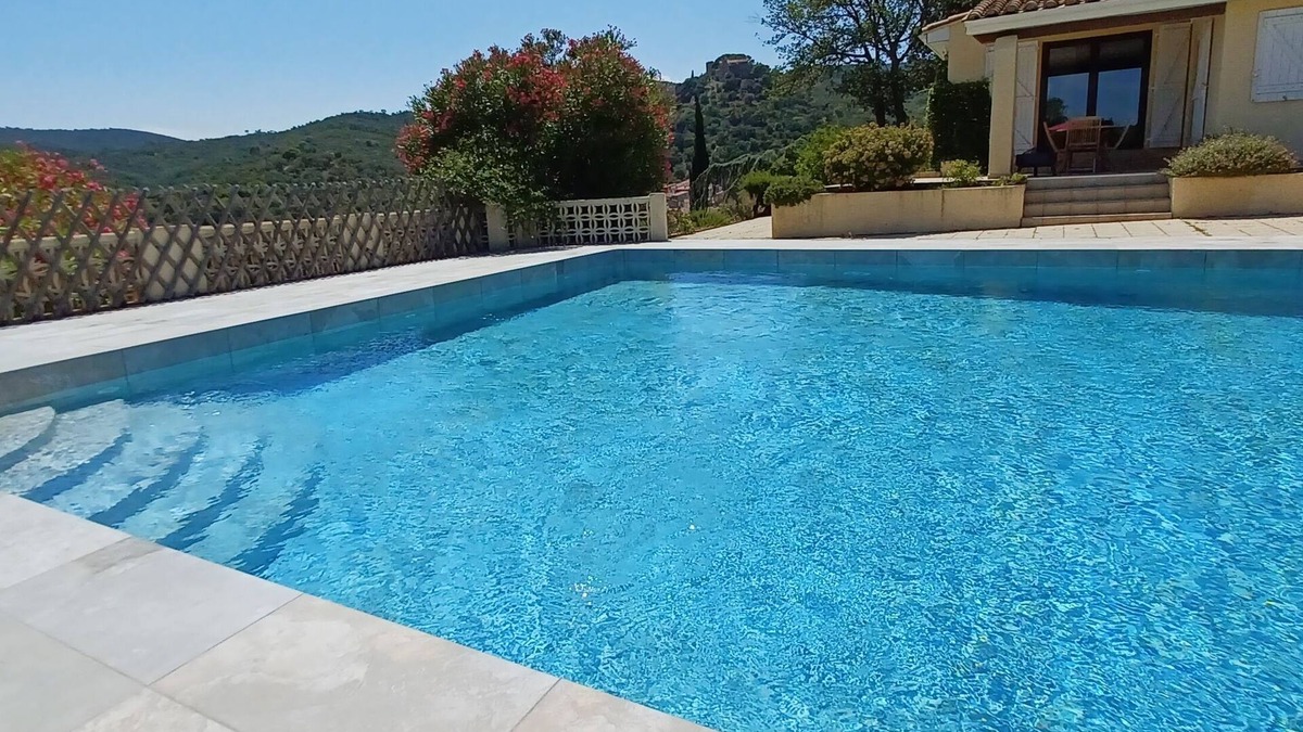 Corbere House | AT THE CHATEAU D'O LE CHATELET