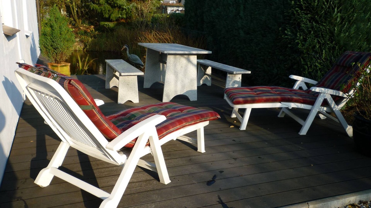 Quickborn House | At the gates of Hamburg, close to the city, easily accessible, large terrace, WiFi garden pond,