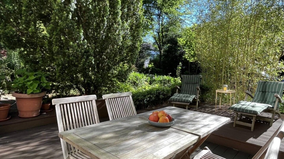 Seeshaupt Apartment | Atelier Seeshaupt Studio Apartment with Large Terrace at Lake Starnberg