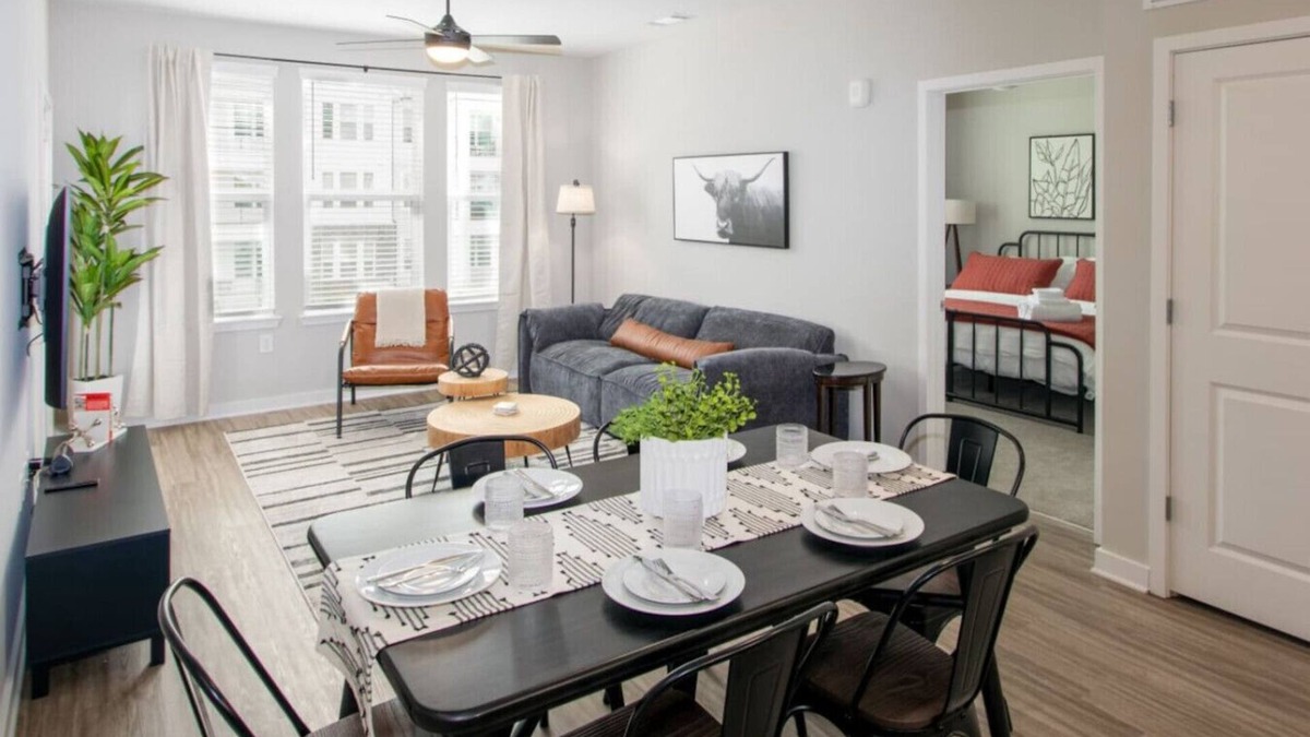 Athens Apartment | Athens Holden 202 The Onyx