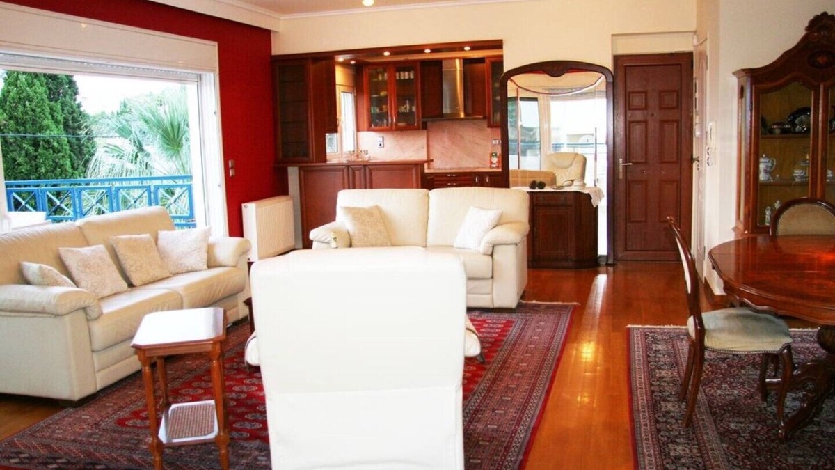 Nea Smirni Apartment | Athens Riviera Beach|7 mins WALK Beach|Sea View|Parking| "Best of Both Worlds"