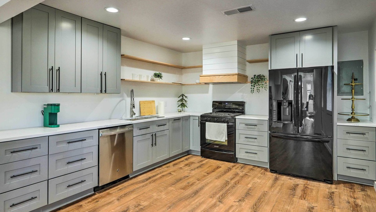 Peachtree City Apartment | Atlanta-area Retreat Near Lake: Pet Friendly!