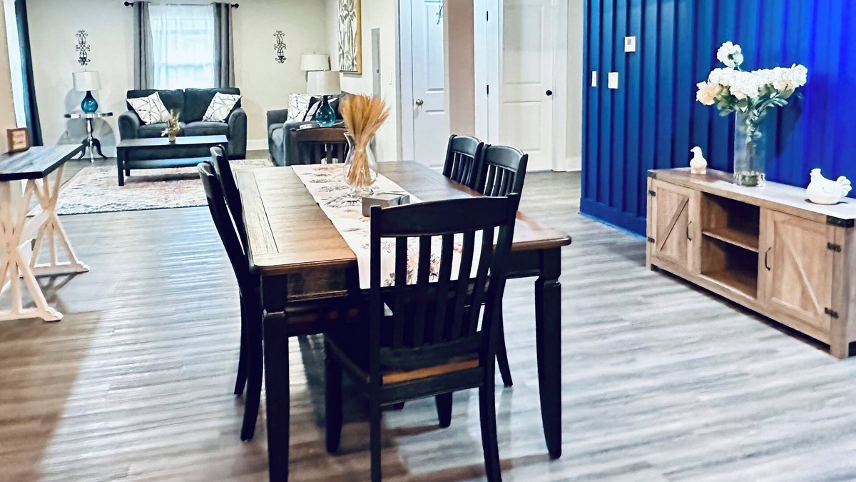 Tucker House | Atlanta VACAY/Gathering