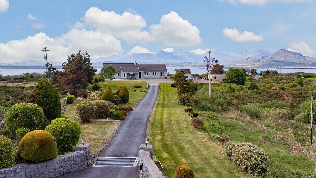 Connemara House | Atlantic Haven Glynsk