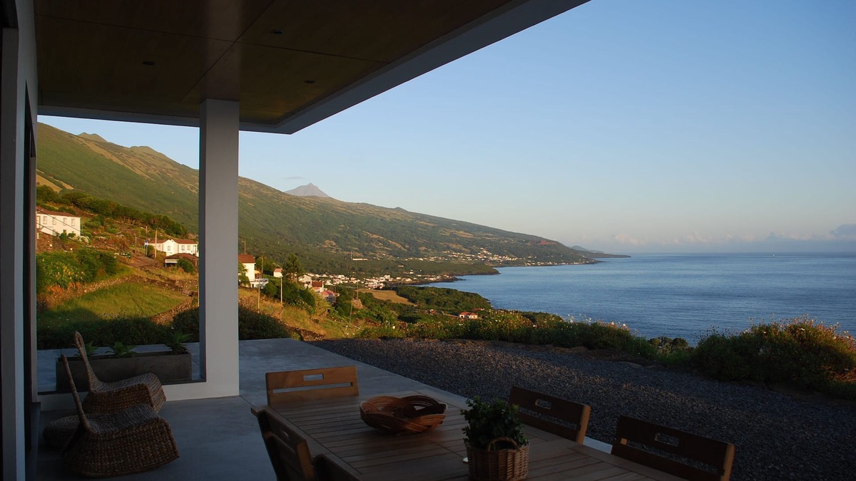 Sao Roque do Pico House | AtlanticWindow - Modern House, Stunning View