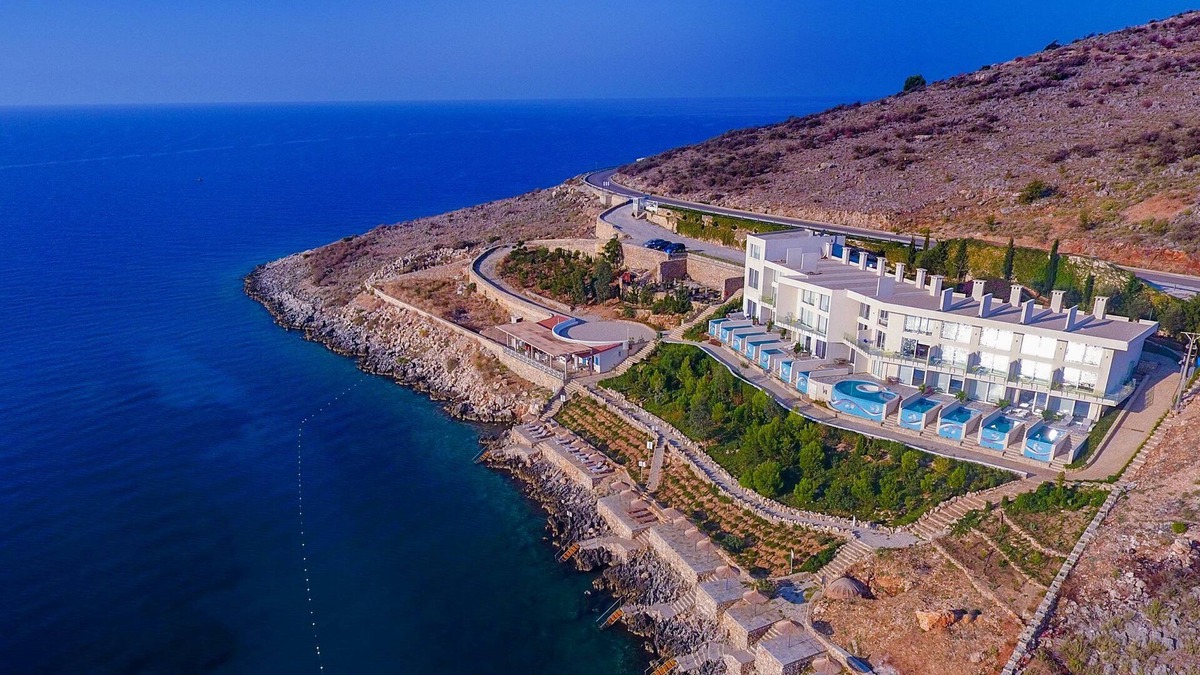 Himare Hotel | Atlantid Hospitality