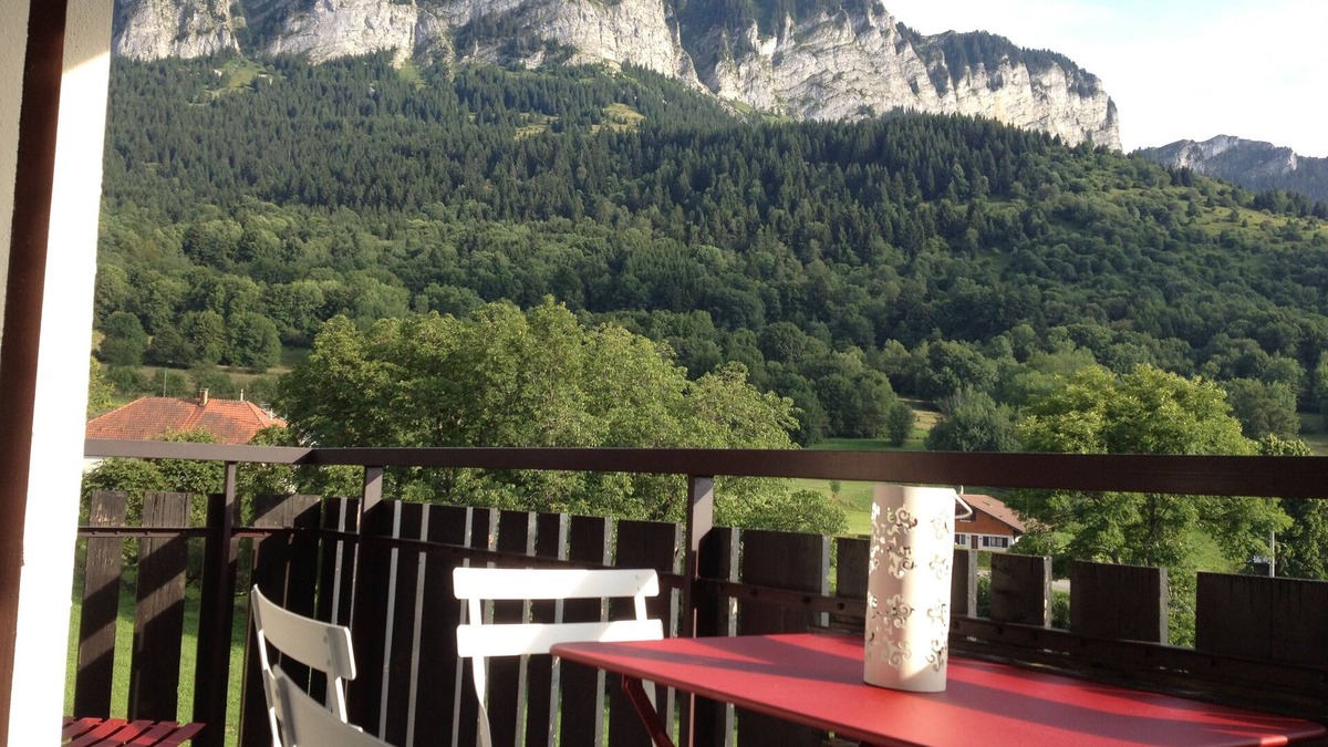 Thollon-les-Memises Apartment | Atmosphere Studio Chalet - Ranking 3 stars - internet access