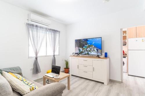 Almeria Apartment | ATP La Rambla Pintor a 5 minutos Plaza de Toros y Centro de Almería - Wifi Gratis!