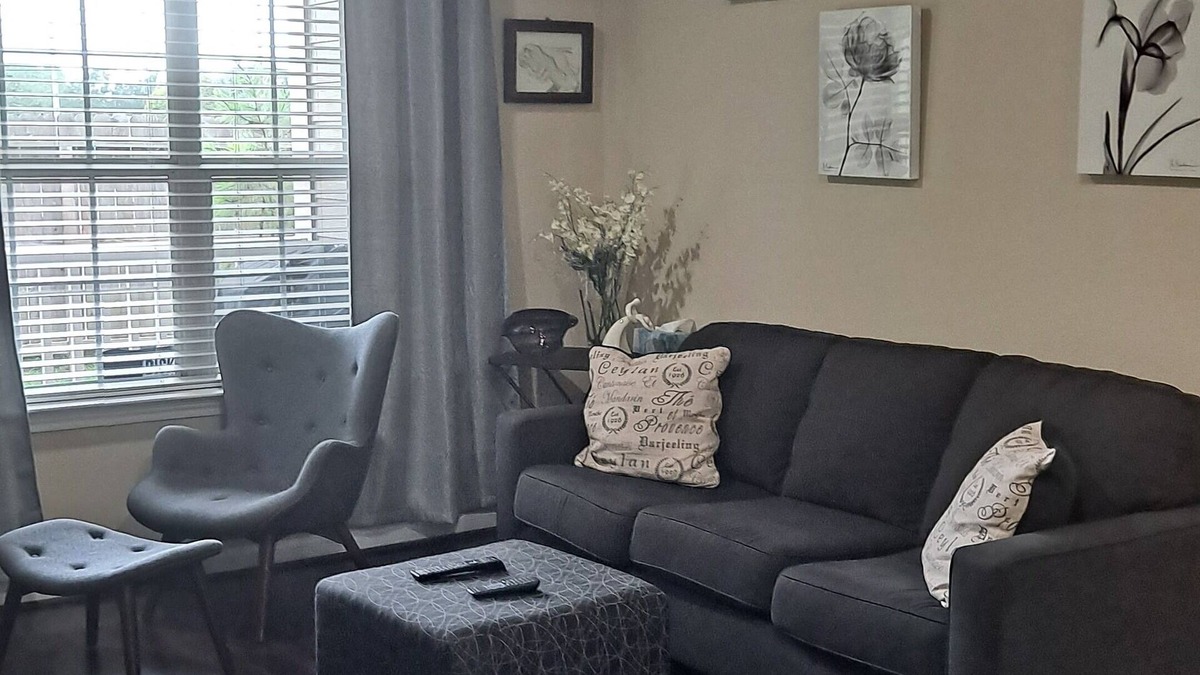 Copper Lakes Apartment | Attached 1 car garadge,indoor half basketball court, theater