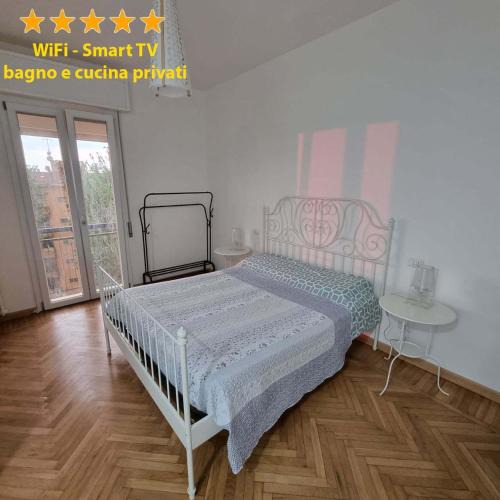Old Town Bed & Breakfast | Attico Indipendente nel Cuore di Modena