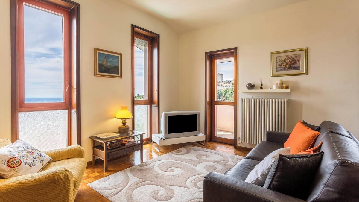Brunate Apartment | Attico Panoramico in Como