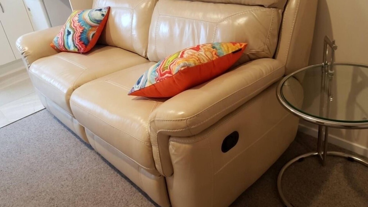 Johnsonville Apartment | Attractive and cosy studio apartment with miniumum of two nights stay