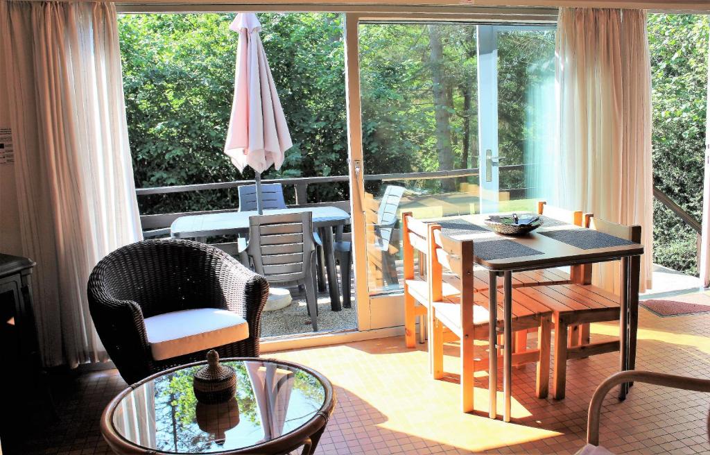 Waulsort House | Au bois charmant