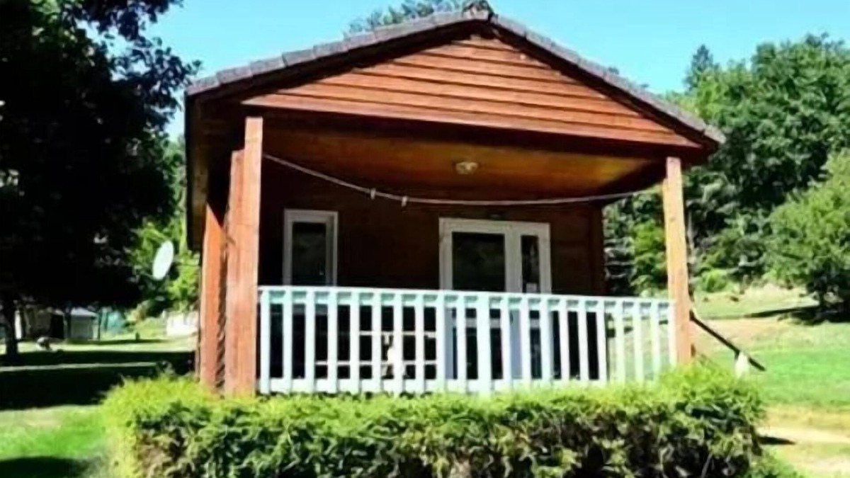 Correze Ski Chalet | Au Bois de Calais * - Chalet Tree : 2 bedrooms, 4 people