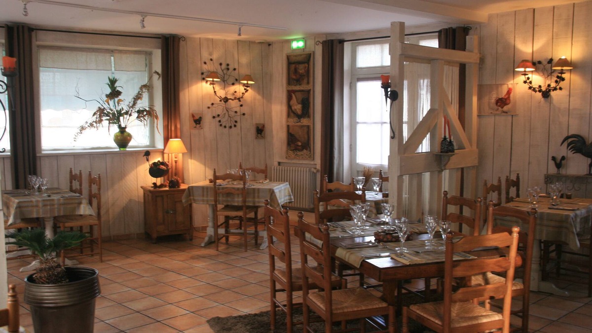 Neuvy-sur-Barangeon Hotel | Au Bord Du Monde