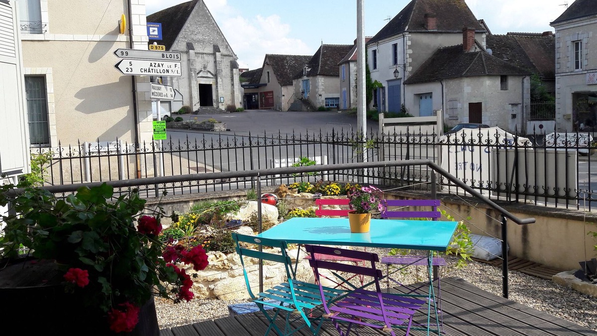 Martizay Hotel | Au Bosquet Fleuri