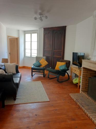Ruffec Apartment | Au Coin Maison