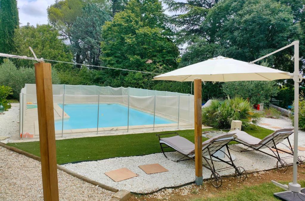 Ledenon Bed & Breakfast | Au Mazet du Parc
