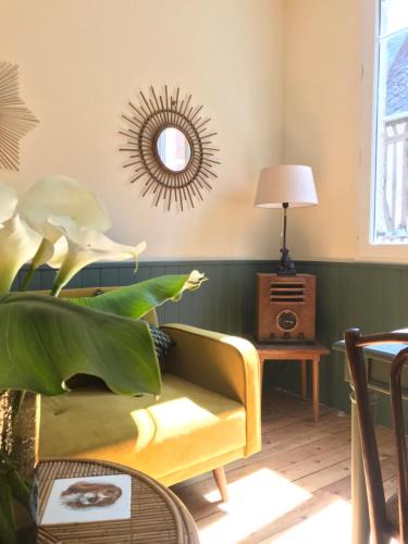 Cormeilles Apartment | AU NAIN ROUGE gite vintage de charme