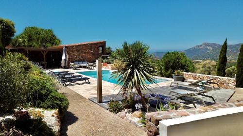 Calenzana Bed & Breakfast | Au pied des oliviers