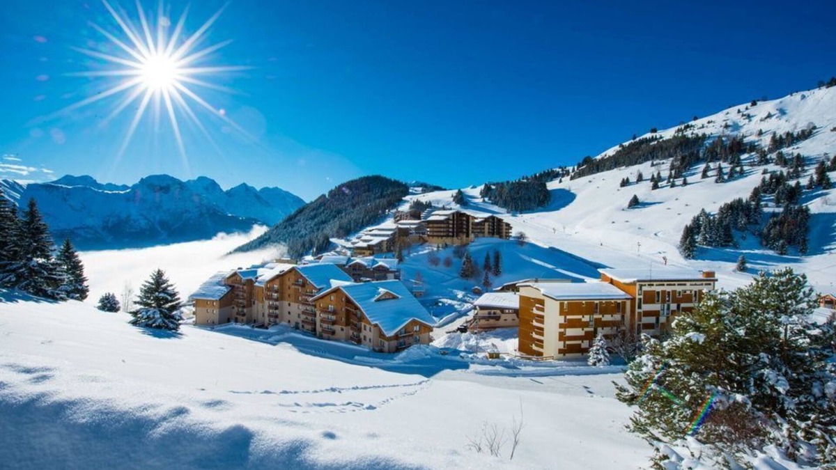 Auris Condo | Au pied des Pistes! Duplex avec Balcon/Terrasse