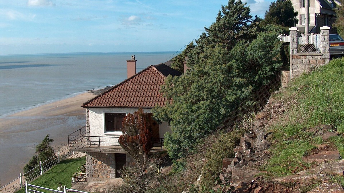 Champeaux Villa | AU ROC A PIC