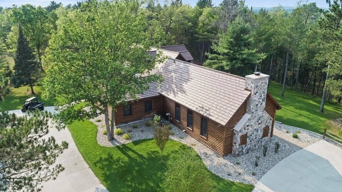 Grayling House | Au Sable River Holy Waters Estate