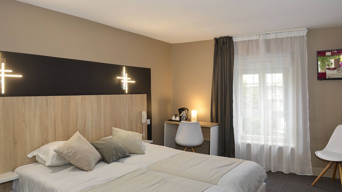 Clecy Hotel | Au Site Normand