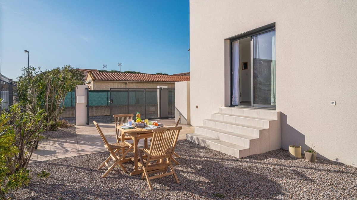 Sainte-Marie-Plage House | Aubépines by Interhome