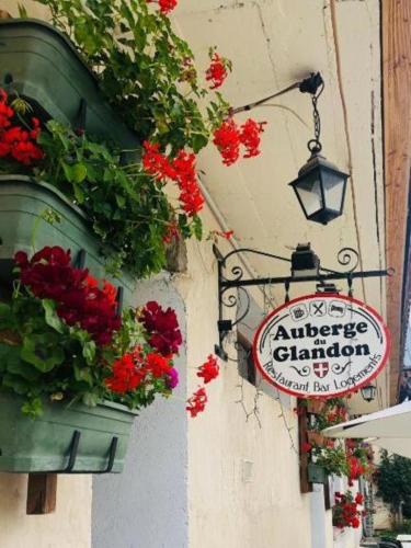 Saint-Colomban-des-Villards Apartment | Auberge du Glandon